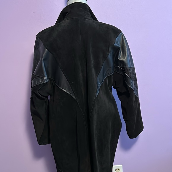 Gorgeous Vintage long Jacket - Picture 3 of 7